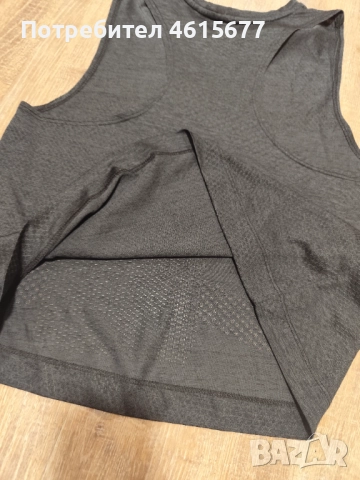 топ на H&M, снимка 4 - Потници - 52336628