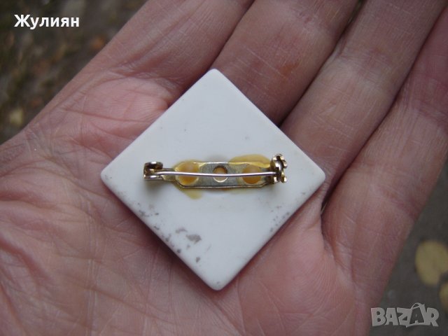 СТАРА БРОШКА ПОРЦЕЛАН, снимка 6 - Антикварни и старинни предмети - 34373246