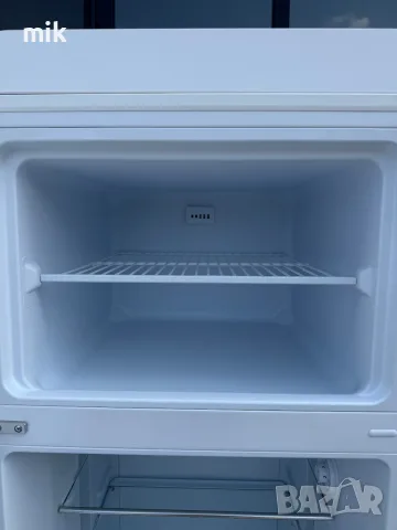 Перфектен хладилник SMEG 170см, снимка 6 - Хладилници - 55784471