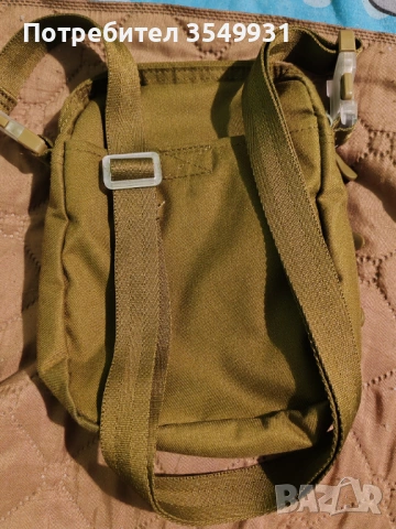 Мъжка чантичка на Nike