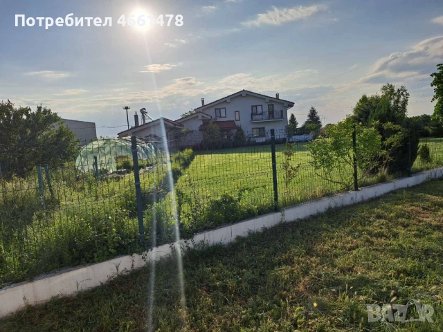 Парцел до 4 къщи. Ток до имота. В регулация