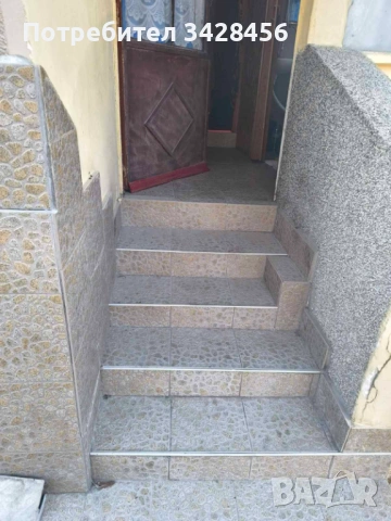 Продавам просторна къща с голям двор - гр. Димово, снимка 8 - Къщи - 54334908