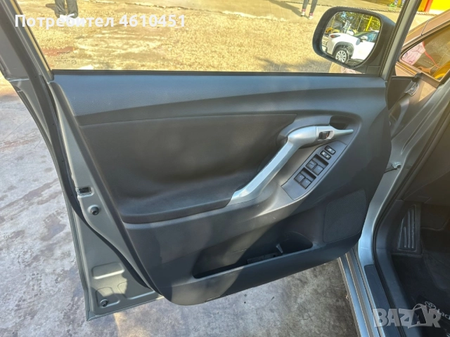 Toyota Verso 2012, снимка 9 - Автомобили и джипове - 51950856