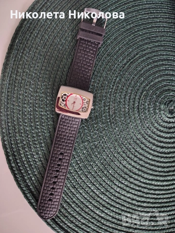 Дамски часовник