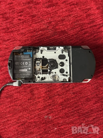 PSP 2004 работещо за части, снимка 3 - PlayStation конзоли - 55833562