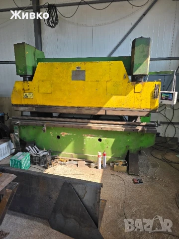 Абкант 100 тона 3000 мм хидравличен