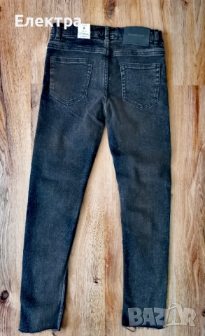 Нови дънки Zara slim 9 год 134 см. 