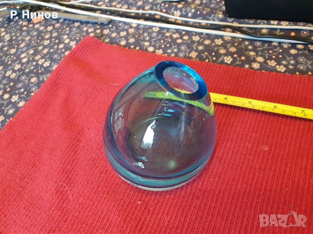 ваза синьо стъкло  дебела и  плитка   Бохемия ЧССР, снимка 2 - Вази - 42076812