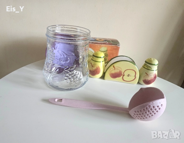 Керамичен комплект солници и салфетник, буркан и лъжица за спагети., снимка 7 - Аксесоари за кухня - 52306520