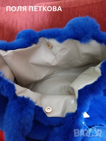 Синя пухкава чанта, снимка 3 - Чанти - 53960613