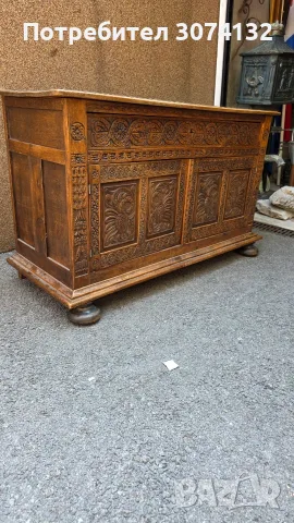 Шкаф с дърворезба , снимка 2 - Шкафове - 55971403