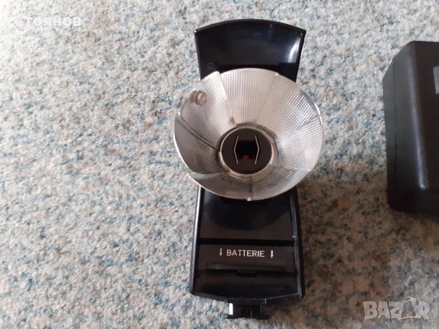 Ретро светкавици Agfa, снимка 8 - Светкавици, студийно осветление - 37203269