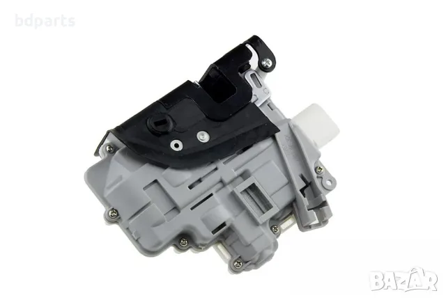 Брава за задна дясна врата VW, Passat B6, Tiguan 5N, Audi A4 A5 Q5 Q7,, снимка 2 - Части - 56142150