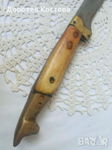 Красив стоманен н0ж с месинг и глава на куче, снимка 4 - Антикварни и старинни предмети - 53989159
