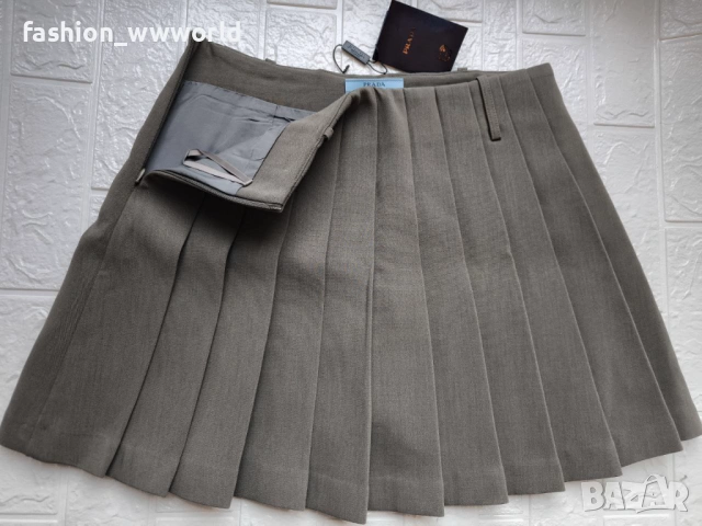 Налична пола  Prada M/L реплика, снимка 2 - Поли - 53306596