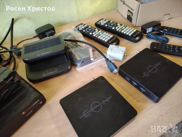 Рутер+ТВ приемници, снимка 7 - Приемници и антени - 50544365