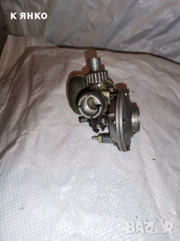 Руска резачка карбуратор, снимка 2 - Резервни части за машини - 54120320