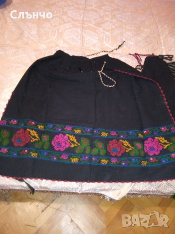 Автентични престилки ръчна изработка , снимка 4 - Антикварни и старинни предмети - 42894201