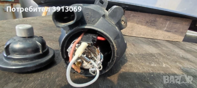 Продавам оригинален ляв халоген с лупа за БМВ Х5 2000Г , снимка 6 - Аксесоари и консумативи - 50984095