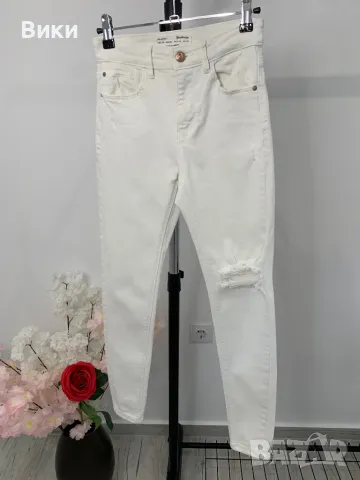 Дънки в бяло размер XS