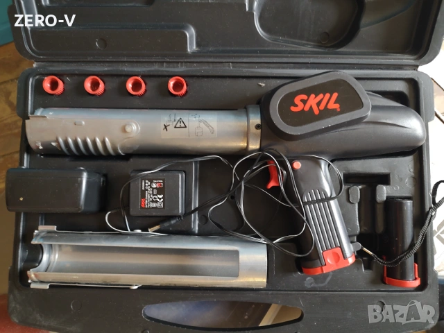 Skil 2050 Пистолет за силикон