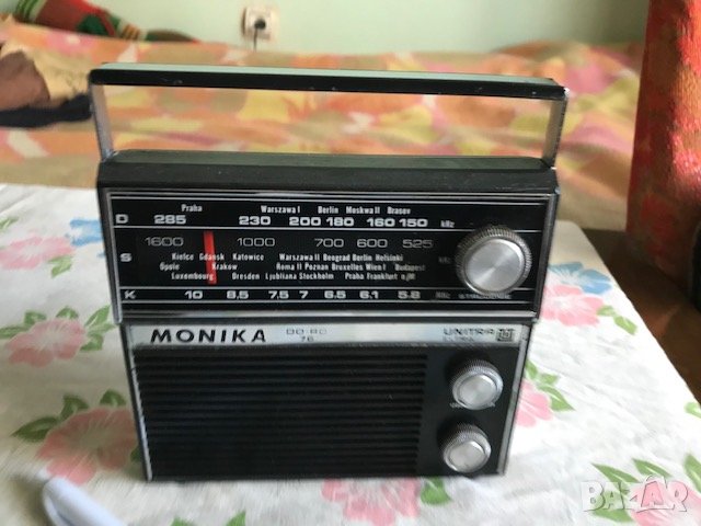 Портативен радиоприемник "Унитра Моника", снимка 3 - Радиокасетофони, транзистори - 44146167