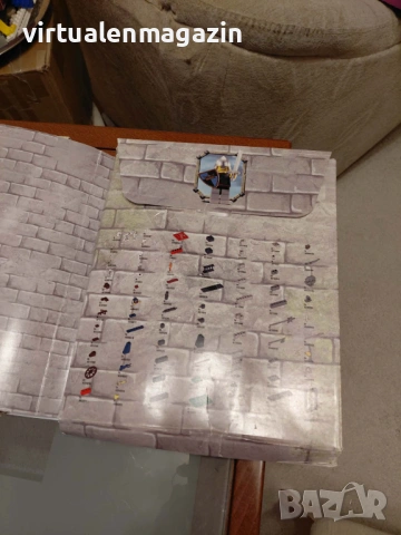 LEGO 2 в 1 - Castle & Pirates - Лего замък и пирати с формата на книга, снимка 2 - Колекции - 53207693
