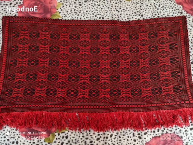 Старо килимче за стена, снимка 3 - Декорация за дома - 37787125