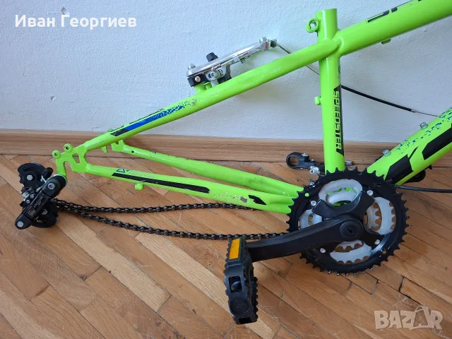 Cross Speedster 24" рамка за велосипед v- brake спирачка Sunrace M2T детско колело , снимка 4 - Части за велосипеди - 55946100