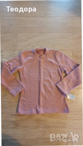 Нова блузка за момиче, снимка 1 - Детски Блузи и туники - 38361100