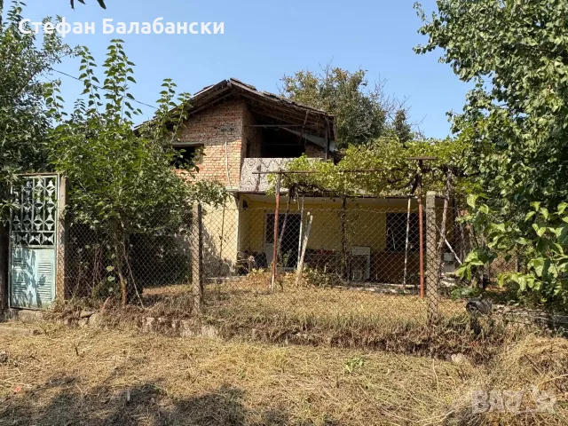Продава къща гр.Дългопол