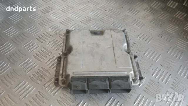 Компютър Renault Scenic 1.9 DCI 2001 0281011102 8200153945 Megane Scenic (1996-2003), снимка 3 - Части - 55828156