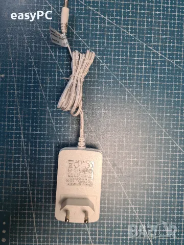 Оригинален захранващ адаптер XING YUAN ELECTRONICS CO.,LTD. XY-1202000-E 12V 2A, снимка 2 - Друга електроника - 49096599