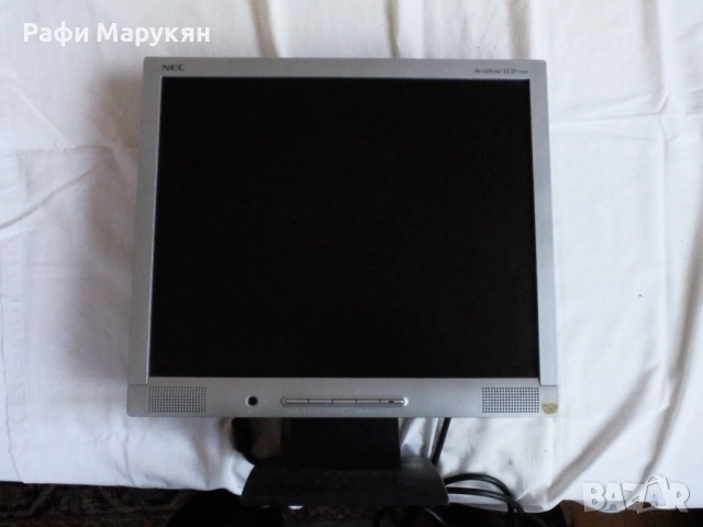 плосък, ЯПОНСКИ МОНИТОР- NEC за персонален компютър 42 см диагонал, снимка 2 - За дома - 52946422