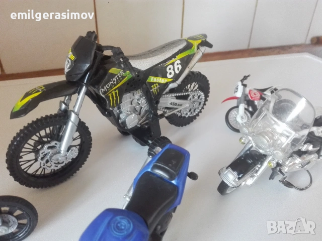 Играчки. Рекламни камиончета, колички , моторчета., снимка 15 - Колекции - 53506427