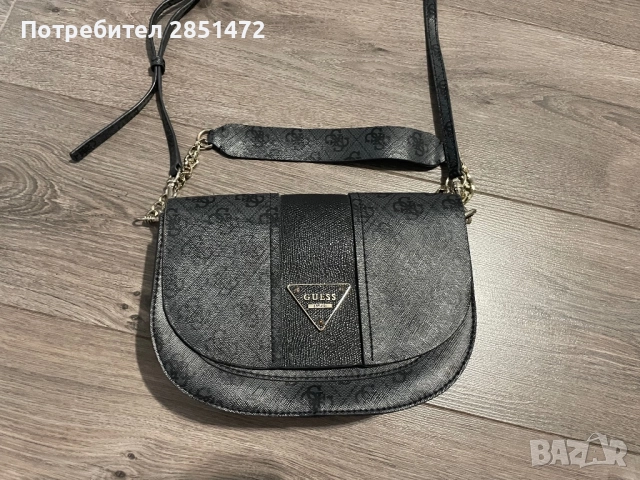 Дамска чанта Guess