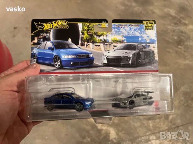 Hotwheels Premium Audi, снимка 2 - Колекции - 49541384