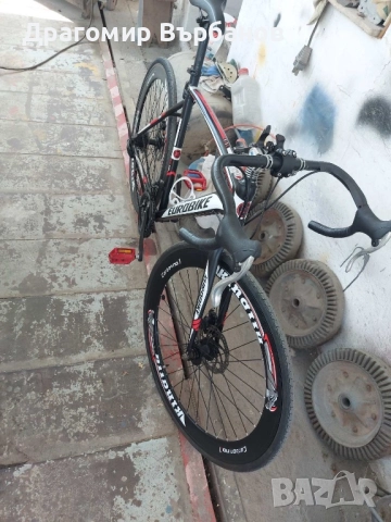 Шосейно колело 28 цола (Лична доставка до 100 километра), снимка 2 - Велосипеди - 51453629