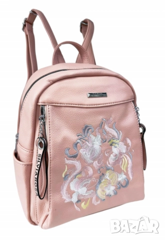 Елегантна и стилна дамска раница с флорална бродерия, снимка 4 - Раници - 52097917