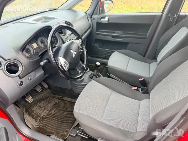 Mitsubishi Colt 1.3i 95 кс., 5 ск., 95000 км., 2009 г., евро 4, обслужена, поддържана редовно, много, снимка 9 - Автомобили и джипове - 56049427