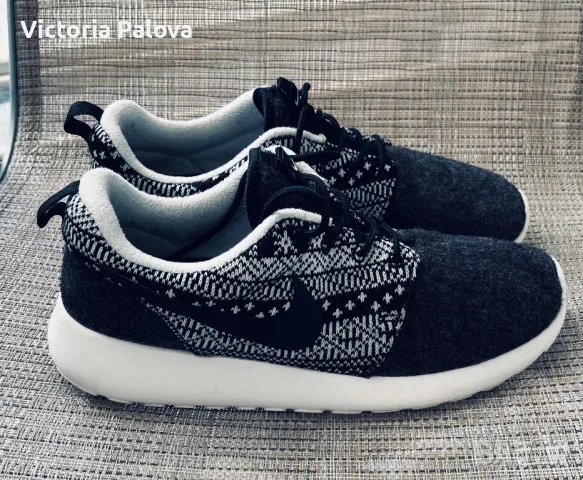 Супер леки маратонки  NIKE оригинал, снимка 5 - Маратонки - 50031226