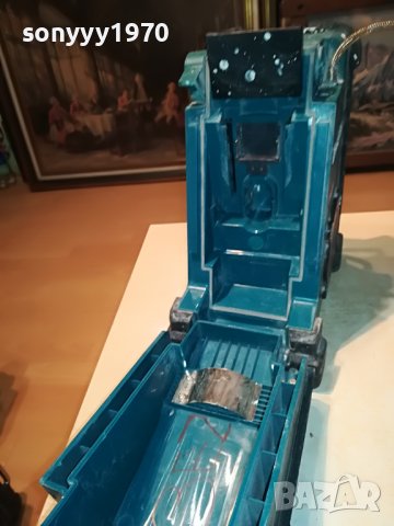 makita radio-за ремонт/части 2109221859L, снимка 3 - Радиокасетофони, транзистори - 38076911