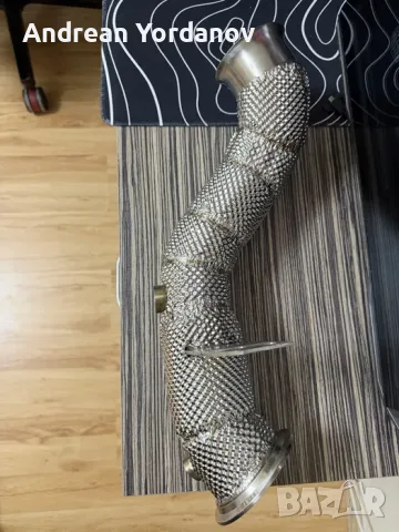 Downpipe за W205 C300, снимка 2 - Части - 56062749