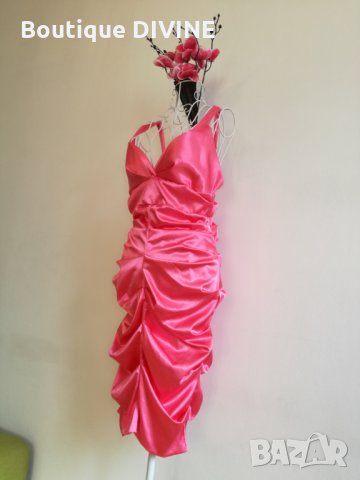 Сатенена рокля, снимка 1