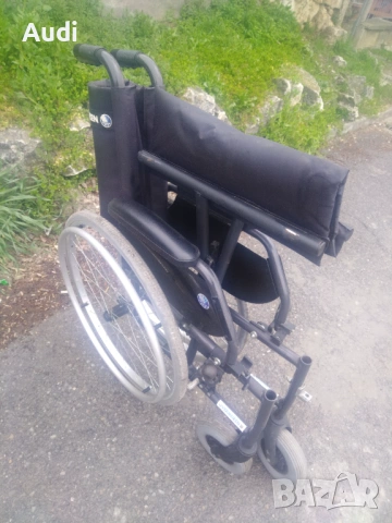 Сгъваема инвалидна рингова количка VERMEIREN , снимка 2 - Инвалидни колички - 53936008