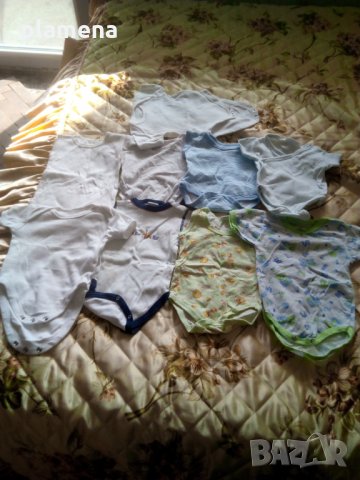 Дрехи за бебета 0-3 месеца