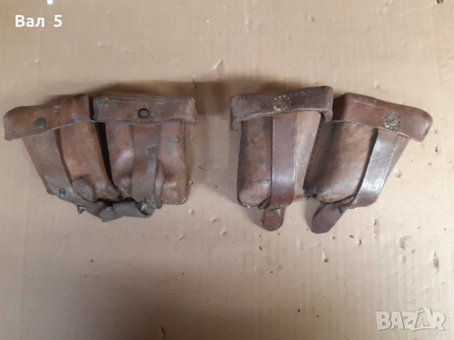 Паласки за Манлихер М 95 - комплект лява и дясна . Паласка