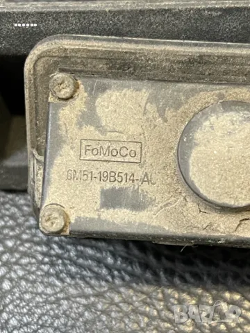 Бутон задна врата (багажник) - Форд Мондео МК4 (комби), снимка 2 - Части - 48541015