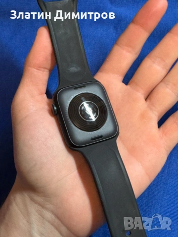 Apple Watch SE (2nd Generation) (GPS, 44mm), снимка 4 - Смарт гривни - 54213051