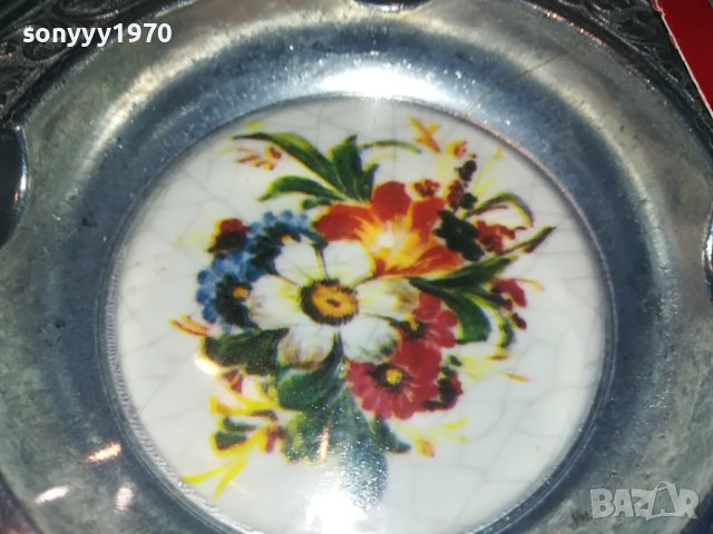 пепелник с цвете от германия 0504231140, снимка 2 - Колекции - 40262108